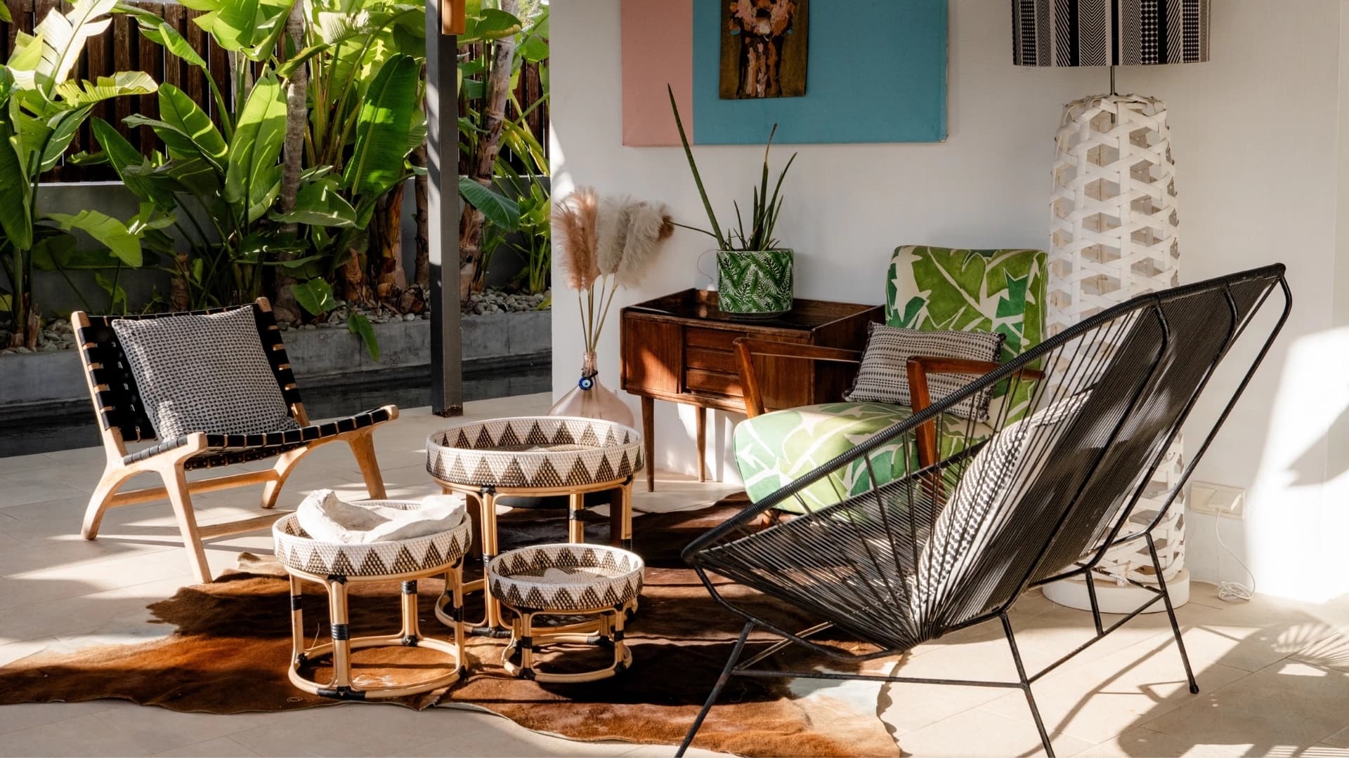 VILLA & RETREATS 35